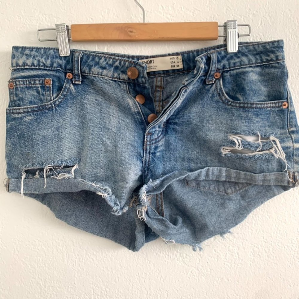 High-waisted Jean Shorts
